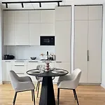 Esplanaadi 10 Parnu
