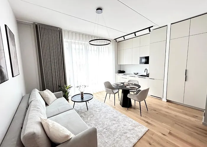 Appartement Esplanaadi 10 *